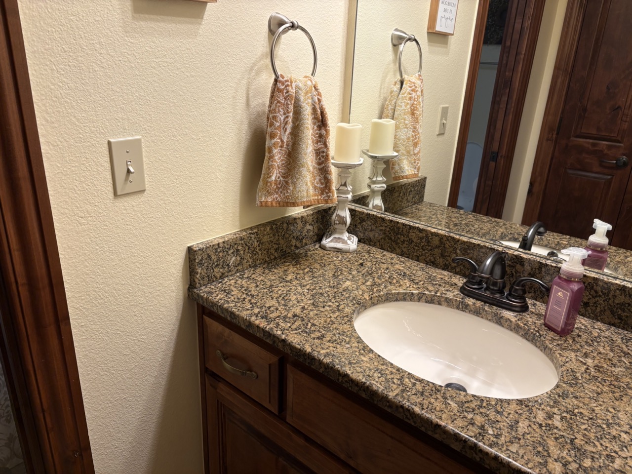 Grove, OK Ranch Style Home