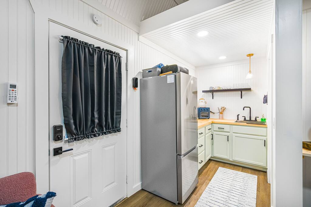 Driftwood, TX Tiny Home with Cowboy Pool