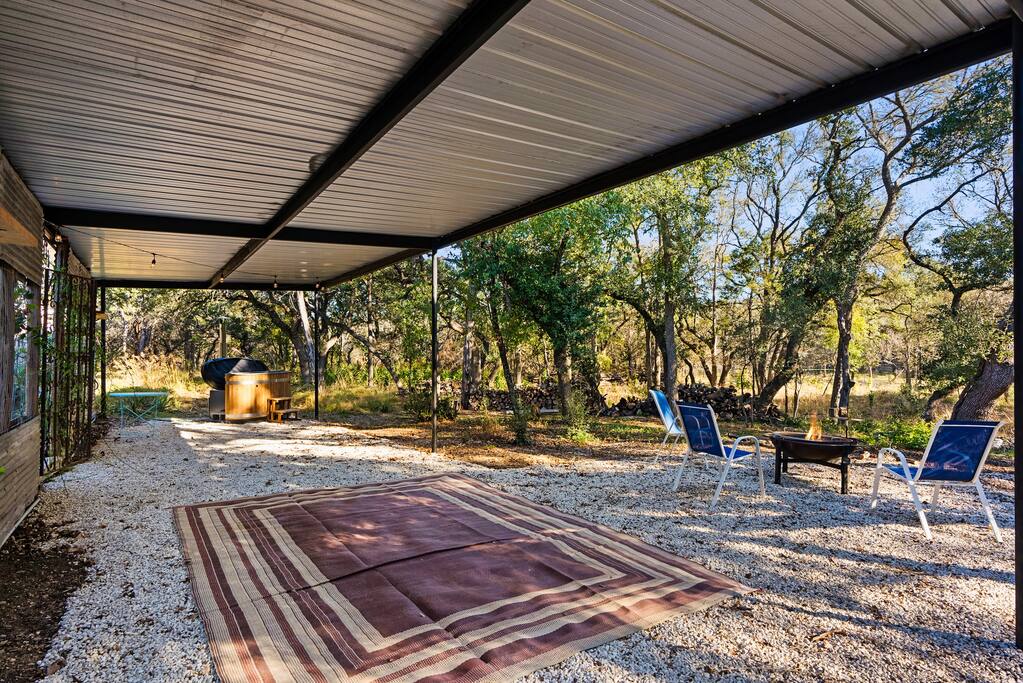Driftwood, TX Unhosted Cozy Home