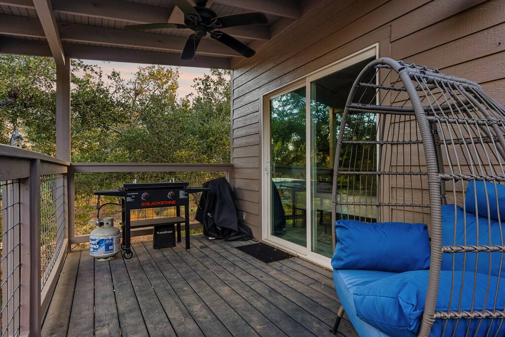 Driftwood, TX Unhosted Cozy Home