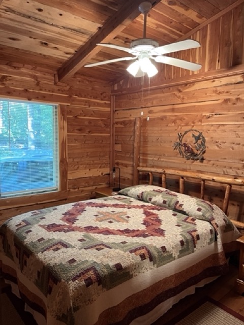Harriet, AR Tributary Retreat Cedar Cabin