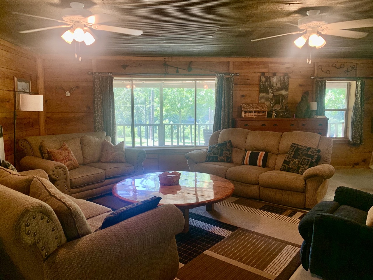 Harriet, AR Tributary Retreat Woods Cabin