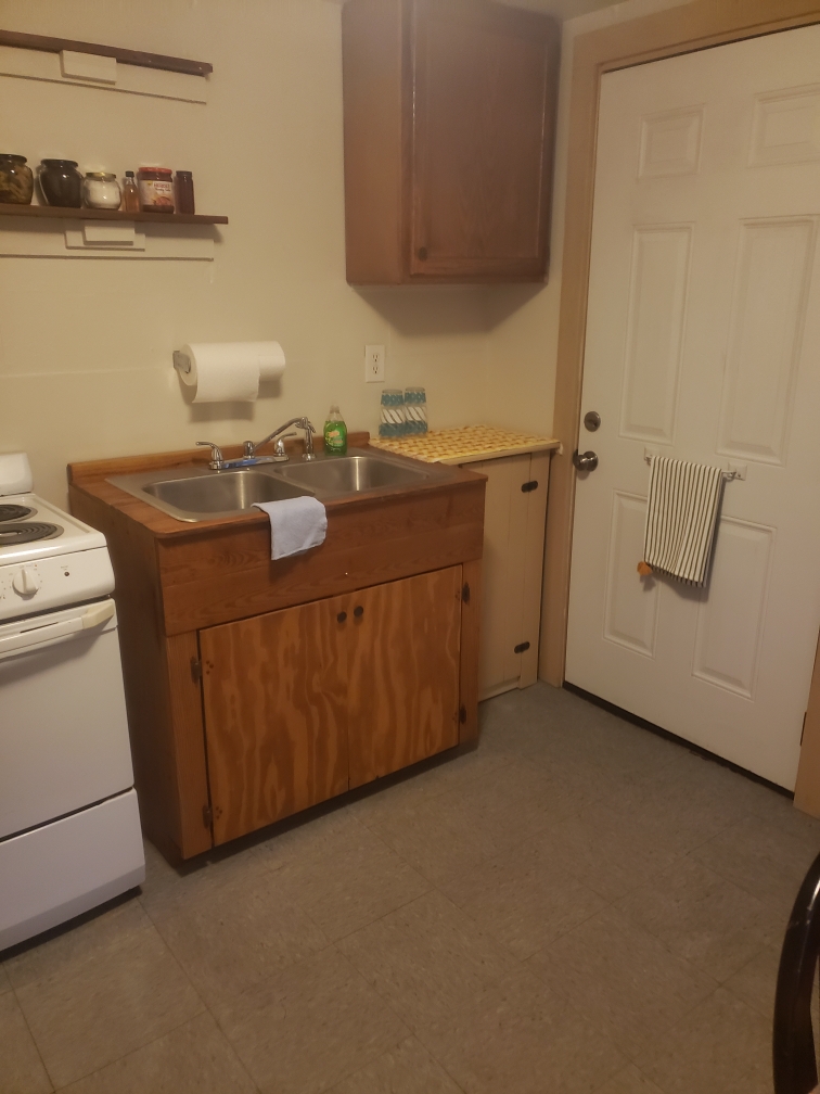 Chatham, VA Unhosted Home
