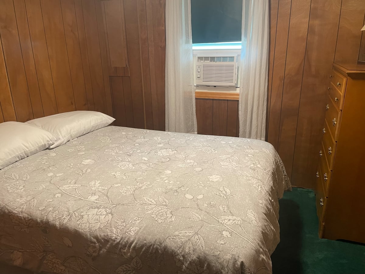 Rockwood, PA Unhosted Home Pap's Place
