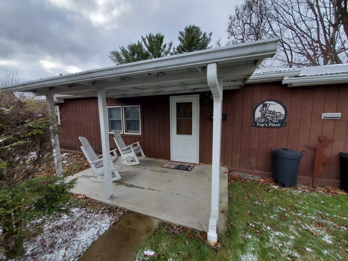 Rockwood, PA Unhosted Home Pap's Place