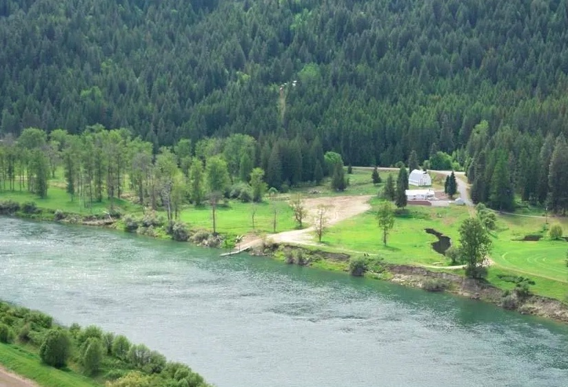 Bonners Ferry, ID Home