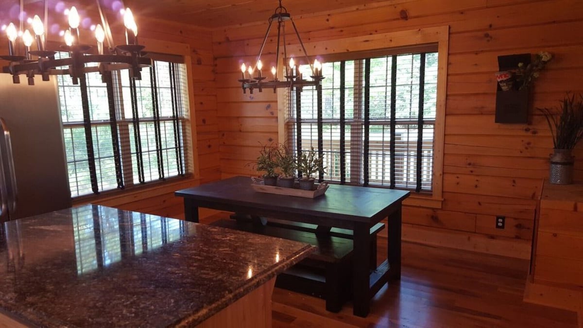 Connelly Springs, NC Selah Home