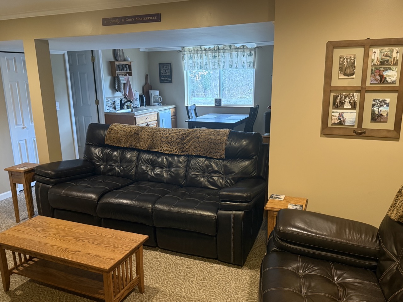 Canal Fulton, OH Private Basement Home