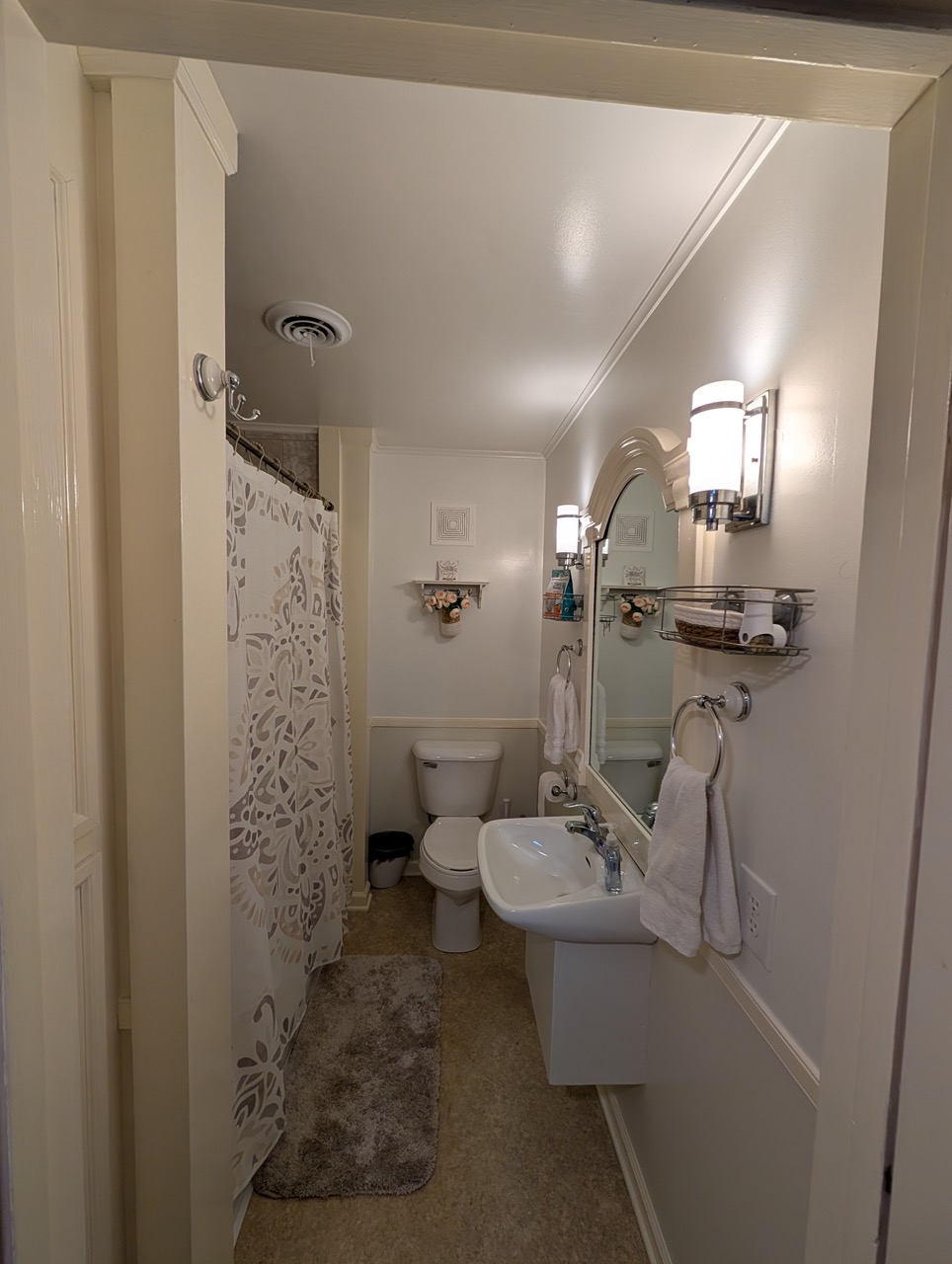Goodview, VA Private Apartment Home