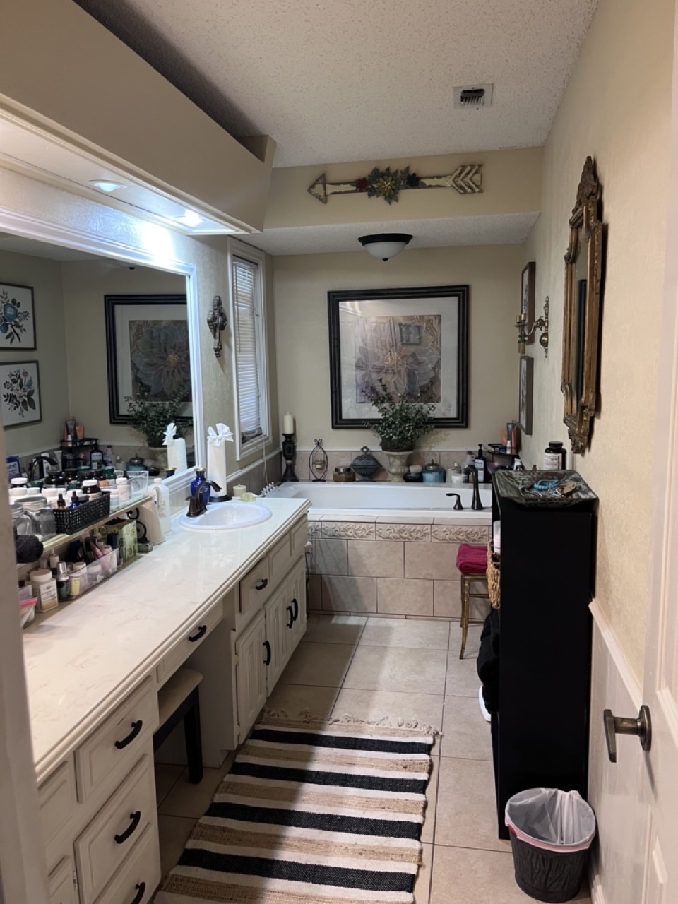 Granbury, TX Peaceful Home
