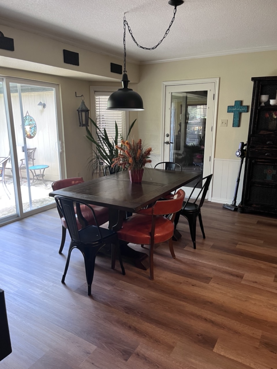Granbury, TX Peaceful Home