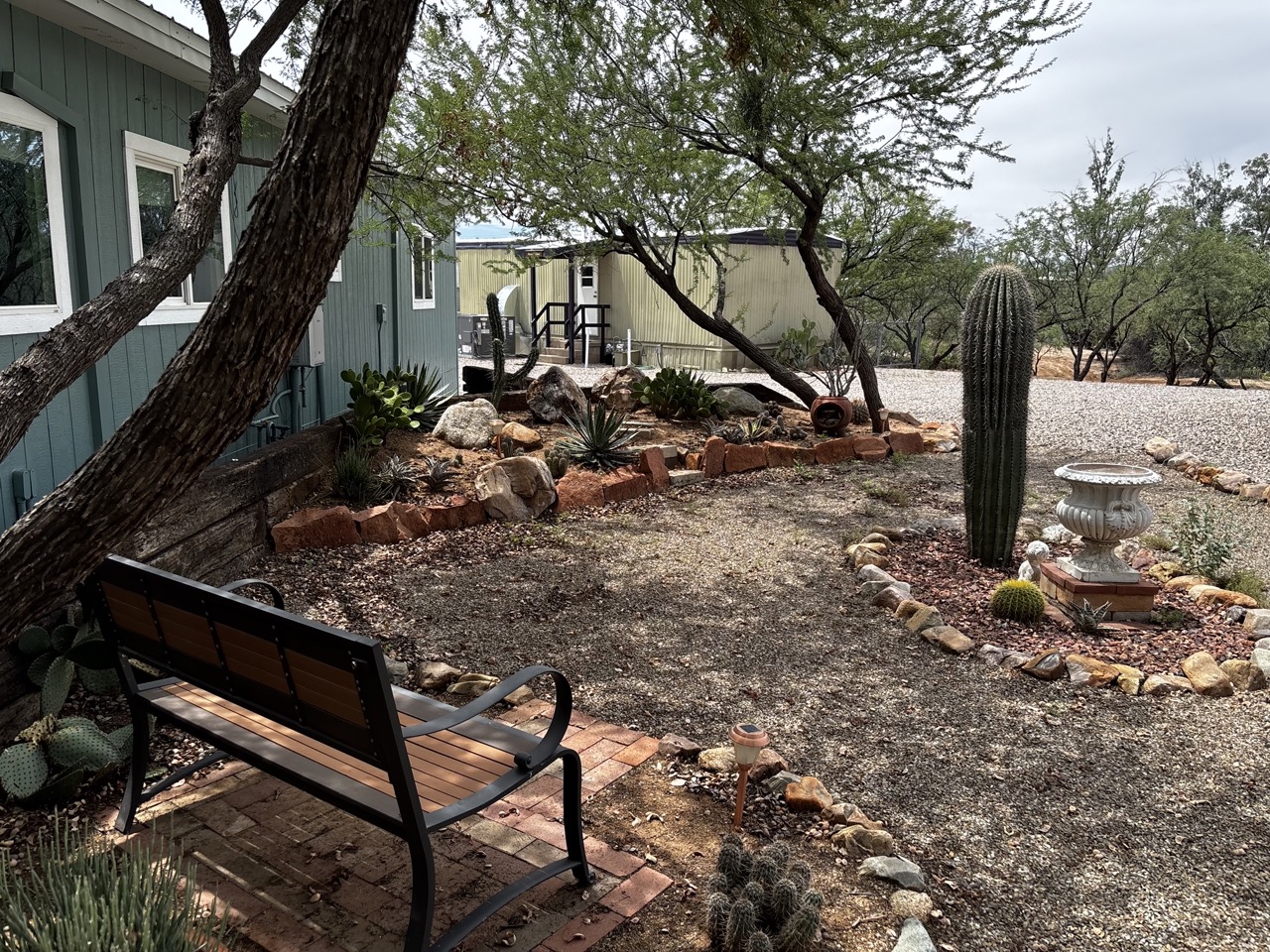 Tucson, AZ Cactus Cabin