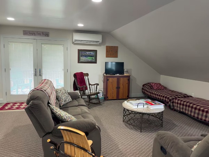 Canton, PA The Upper Rooms Apartment Home