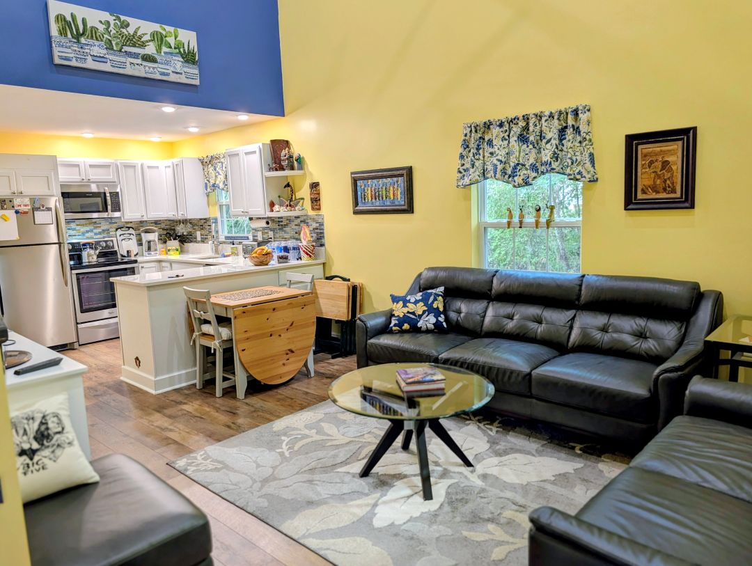 Ocala, FL Guest House